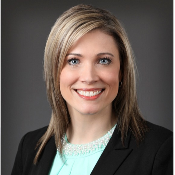 Meet your Posher, Jennifer - Picture 1 of 1